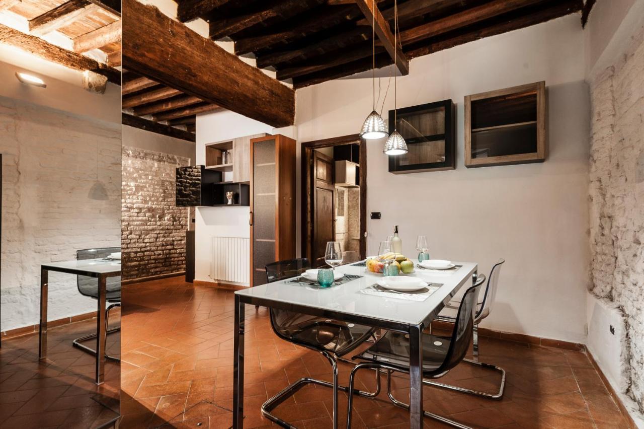 Апартаменти Hostly - Garden House Near The Tower - Historical House With Private Garden Піза Екстер'єр фото