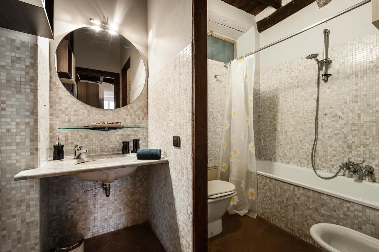Апартаменти Hostly - Garden House Near The Tower - Historical House With Private Garden Піза Екстер'єр фото