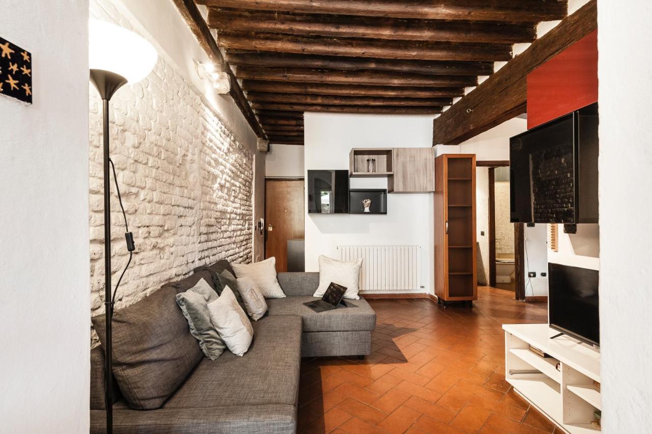 Апартаменти Hostly - Garden House Near The Tower - Historical House With Private Garden Піза Екстер'єр фото